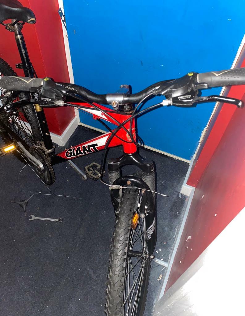 giant rock 4000 mountain bike